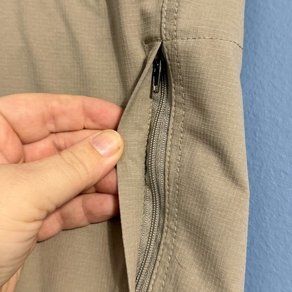 Kuhl Horizn Tan Outdoor Hiking Trail Skinny Pant Womens Sz 10 - Picture 2 of 6